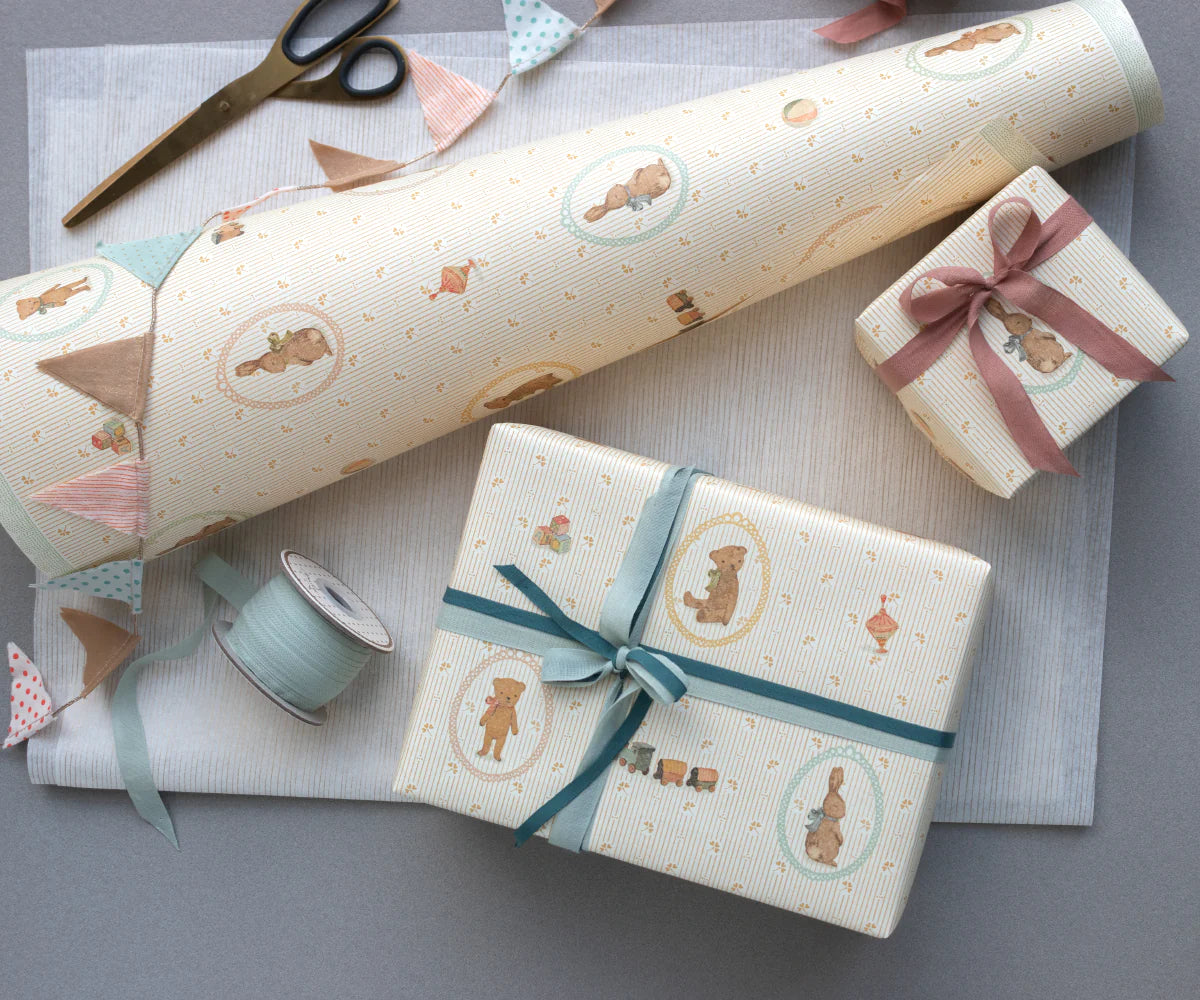 Gift wrap, Bunnies and Teddies - 10 m