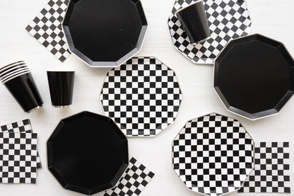 BLACK AND WHITE SIGNATURE CHECKER DINNER PLATES