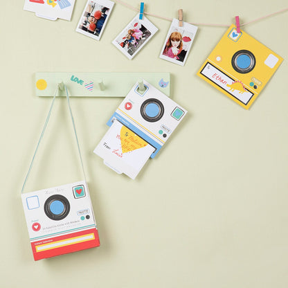 Instant Camera Kids Valentine's Cards & Stickers Set (x 24)