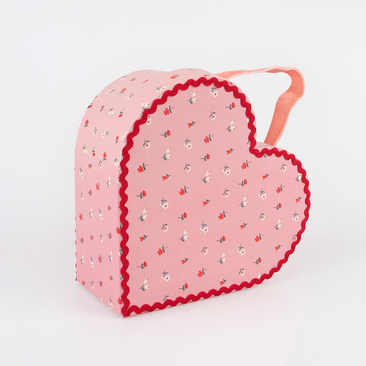 Vintage Rose Heart Suitcases (x 2)