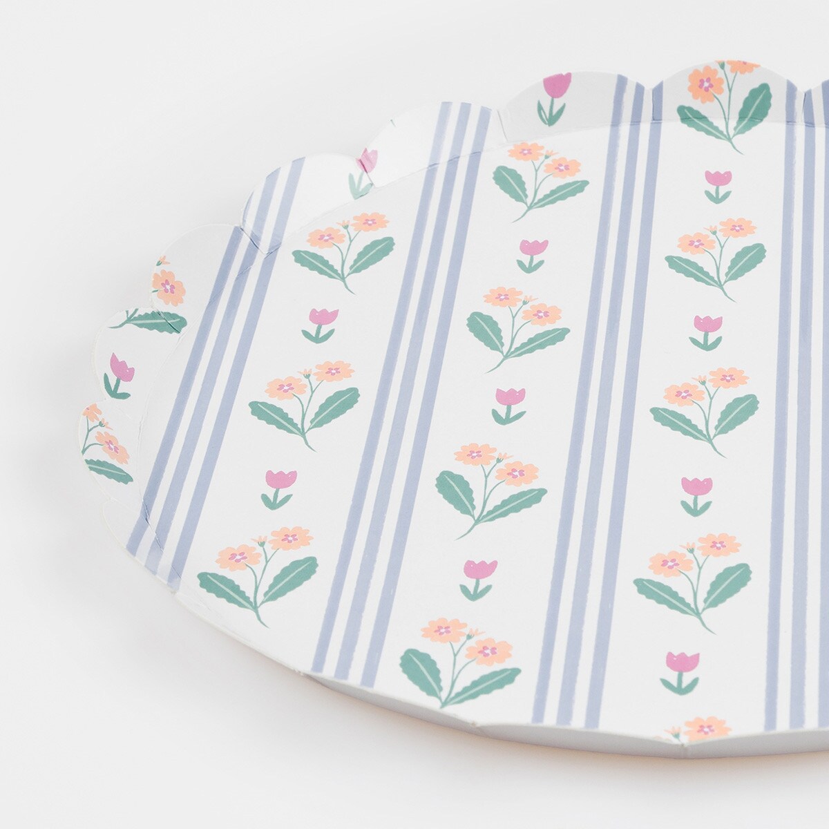 Bloomsbury Floral Pattern Side Plates (x 8)