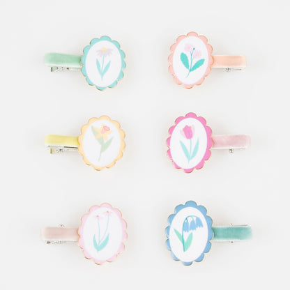 Flower Cameo Hair Clips (x 6)