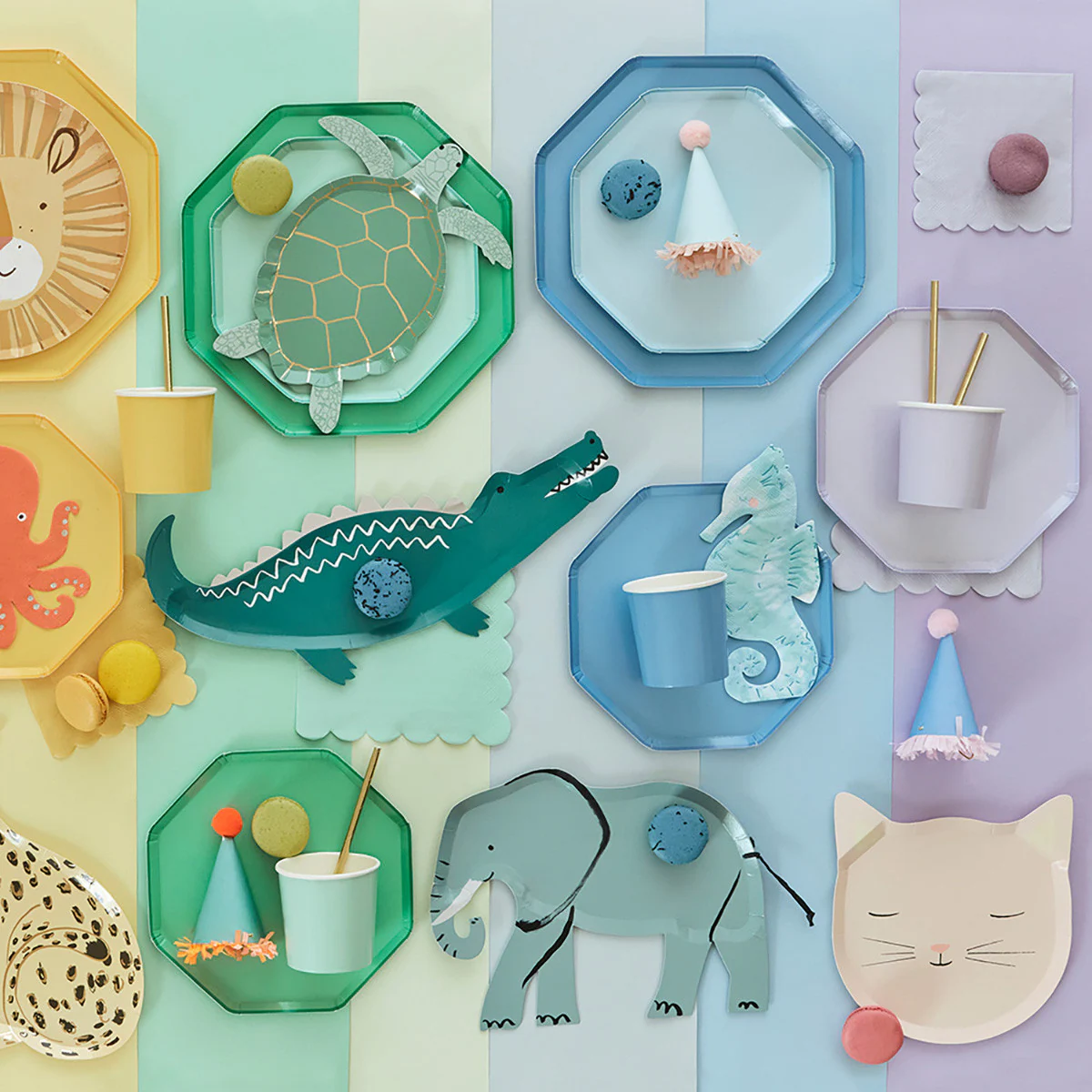 Periwinkle Tumbler Cups (x 8)