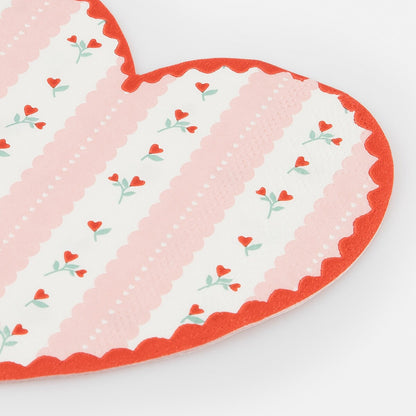 Vintage Rose Heart Napkins (x 16)