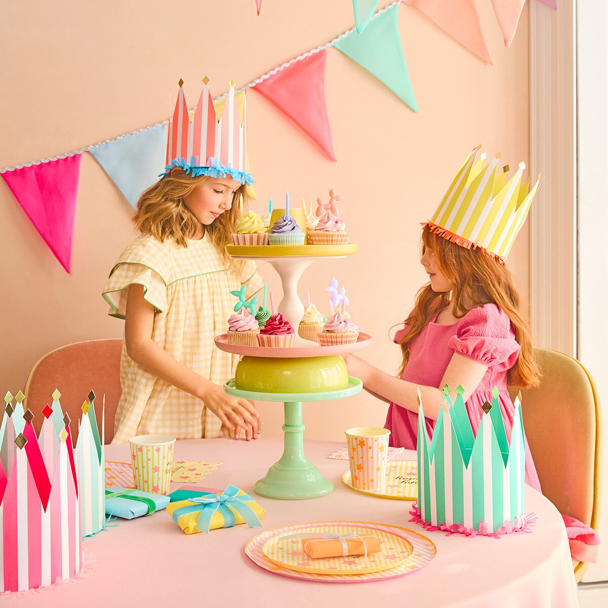 Striped Party Crowns (x 8)