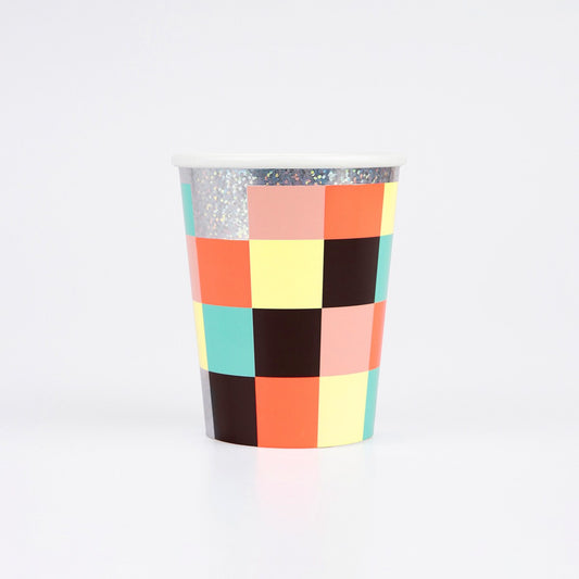 Video Games Cups (x 8)