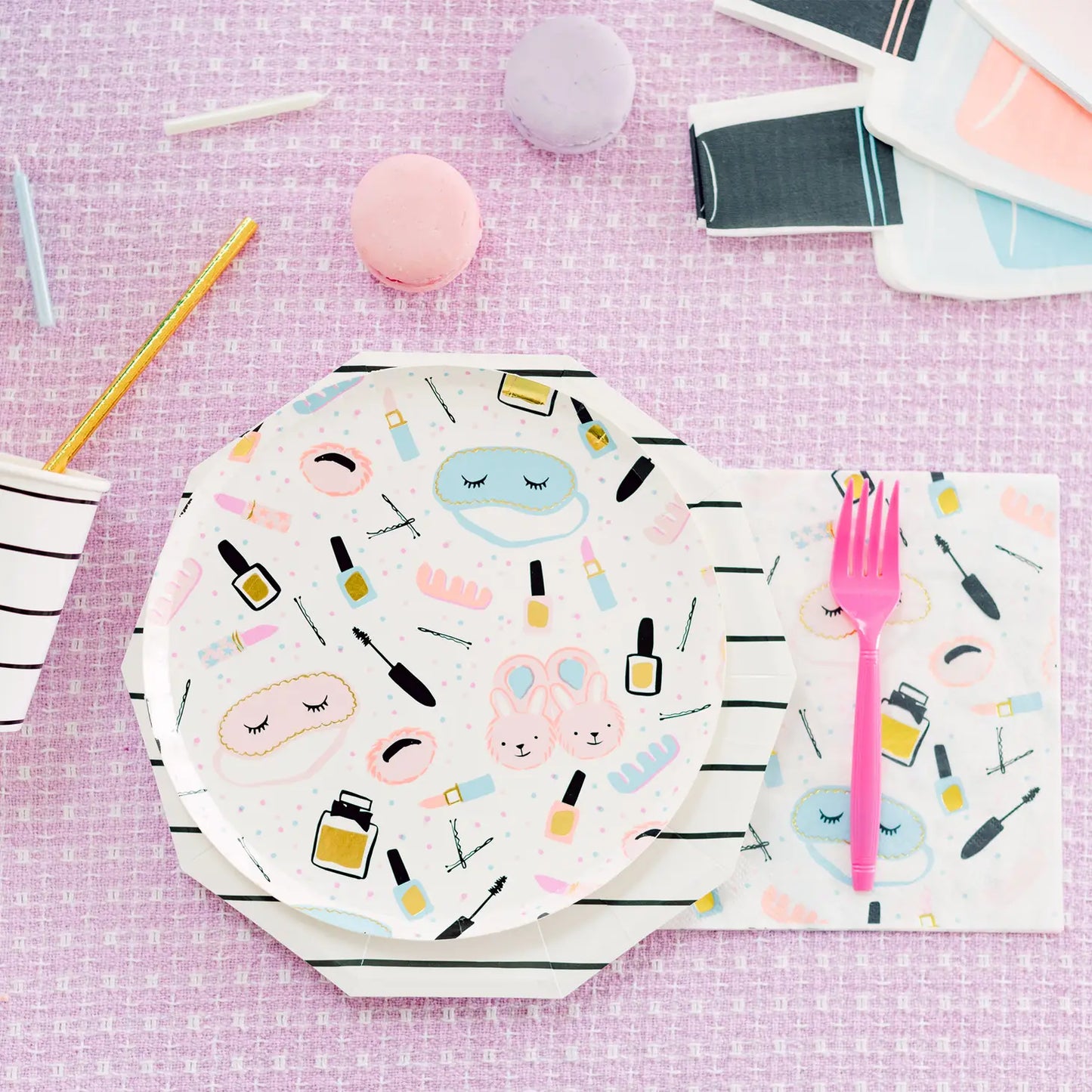 Sweet Dreams Small Plates - 8 Pk.