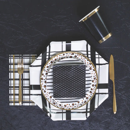 Femme Guest Napkins - 16 Pk.